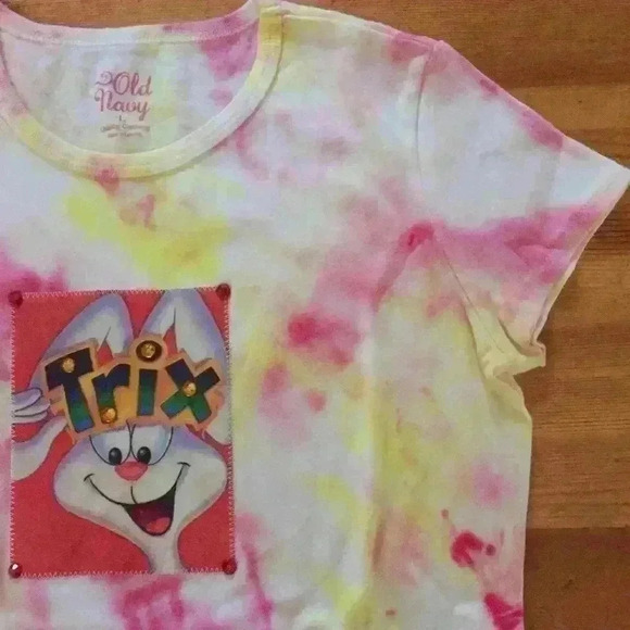 New! Old navy Tie dye Trix the Rabbit T-shirt girl L handmade - Picture 4 of 5